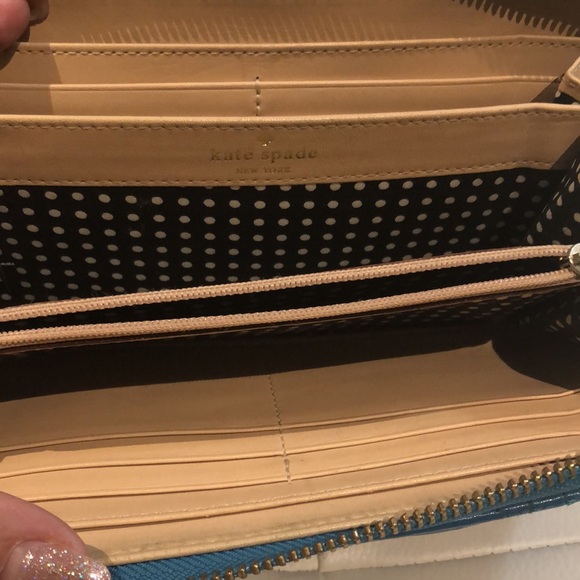 Kate spade New York wallet - Picture 5 of 9